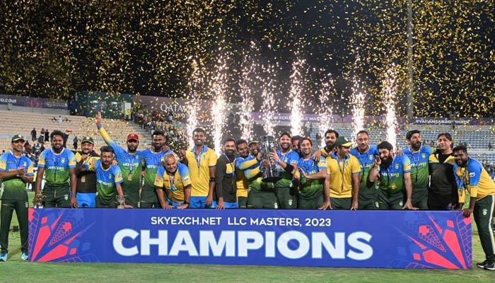 Legends League Cricket: Shahid Afridi-led Asia Lions lift LLC trophy