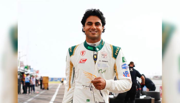 Pembalap formula Pakistan Enaam Ahmed mengincar posisi teratas di balapan AS