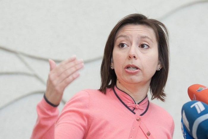 Julie Kozack, IMF’s Director of Strategic Communications, speaks during a press briefing. — IMF/File