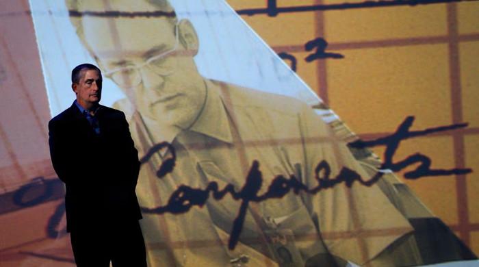 Intel's co-founder Gordon Moore dies at 94