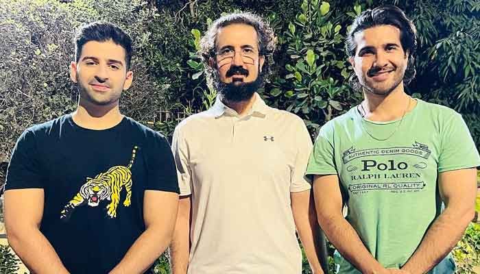 Feroze Khan, Muneeb Butt settle months-long feud over private information leak - Vimarsana News