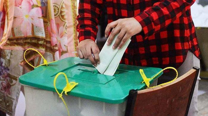ECP to hold LG by-polls in 15 Sindh districts today