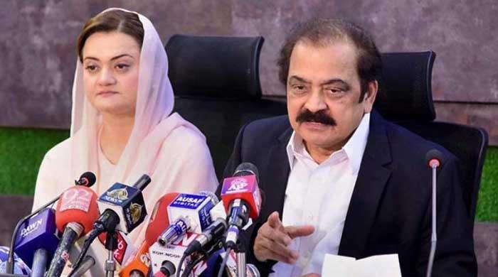 Ministers urge Imran Khan to publicly declare Tyrian as daughter