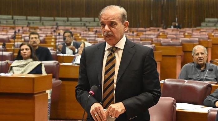 PM Shehbaz takes notice of gas loadshedding during sehr, iftar