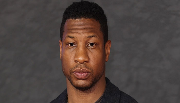 Jonathan Majors lawyer shares text messages from woman amid actors arrest