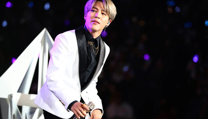 This isn’t the first time the singer has made history on Hanteo Chart