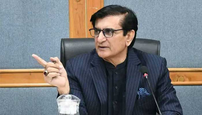 PML-N should pass on interior, finance portfolios if unable to handle issues: PPP MNA
