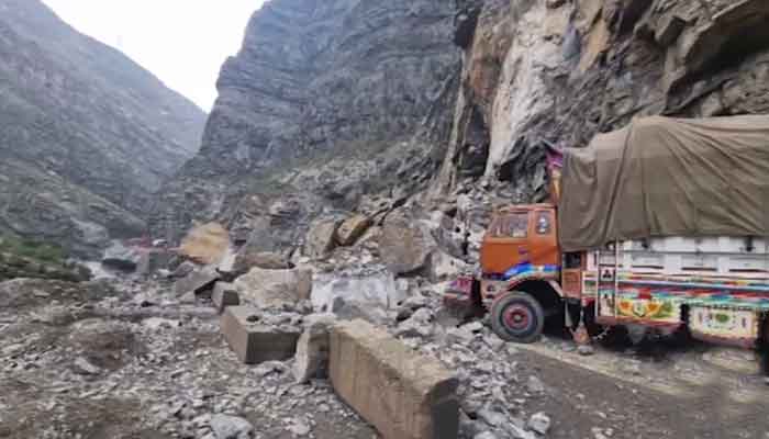 The representation   shows a landslide astatine  N-50 National Highway successful  Balochistans Dhana Sar. — YouTube screengrab/Geo News