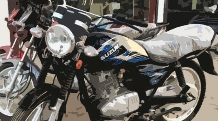 Pak Suzuki extends motorbike production shutdown 