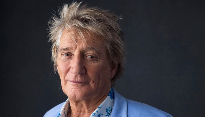 Glasgow Celtics fan Rod Stewart gets club tattoo