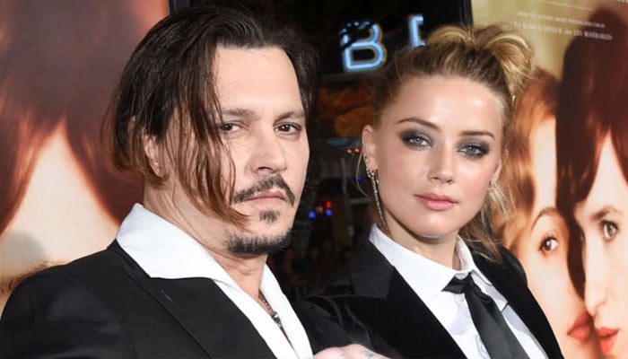 Di dalam Johnny Depp, kehidupan Amber Heard setahun setelah uji coba bom mereka dimulai