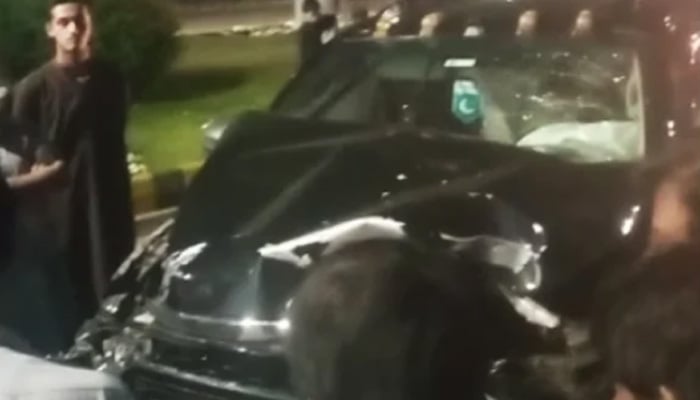 Federal Minister for Religious Affairs and Interfaith Harmony Mufti Abdul Shakoors car is seen after an accident in Islamabad on April 15, 2023 in this still taken from a video. — Geo.tv via Subhan Ahmed