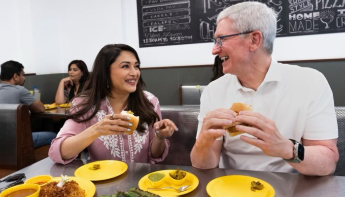 Tim Cook thanked Madhuri for the scrumptious welcome in Mumbai