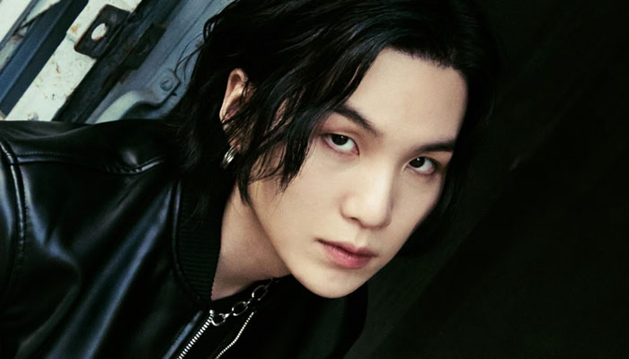 He went on to sell over one million copies of his solo album D-Day within the first day of release