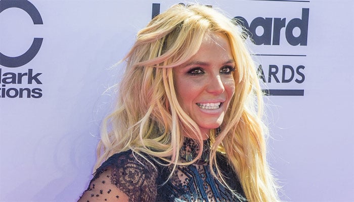 Britney Spears dishes on creating boundaries in life so no one can tear others down
