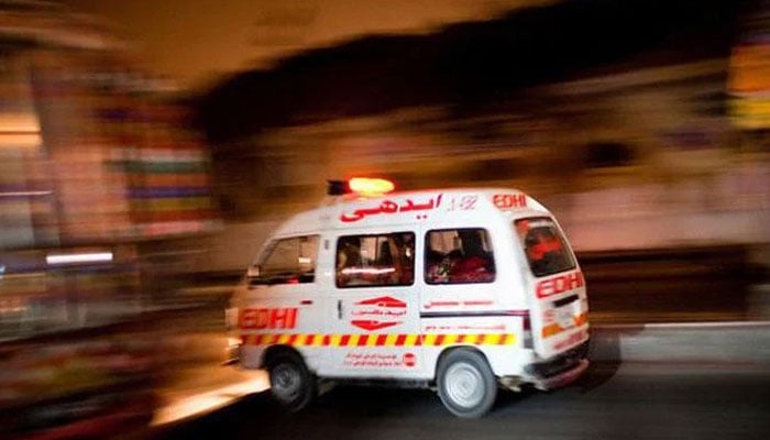 کینجھر جھیل جاتے ہوئے حادثے میں 9 کراچی پکنکرز کی جانیں گئیں۔  جیو نیوز/ فائل