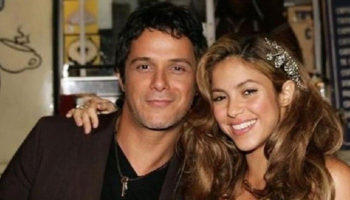 Shakira dating Alejandro Sanz after breaking up with Gerard Pique?