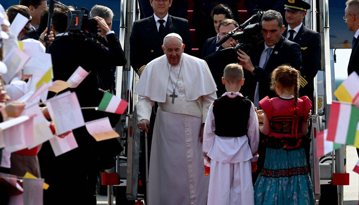 Why Pope Francis did not visit Hungary for 10 years?