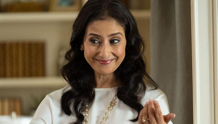 Manisha Koirala will come back to screens for Ponniyin Selvan 2