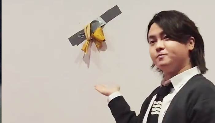 WATCH: South Korean student eats banana artwork - Vimarsana News