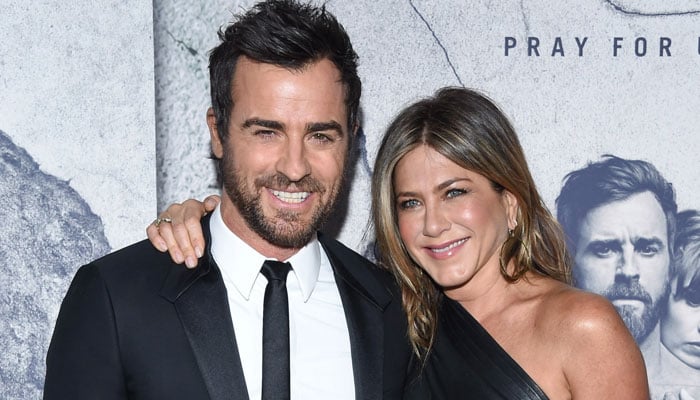 Justin Theroux avoids controversy by not talking about Jennifer Aniston