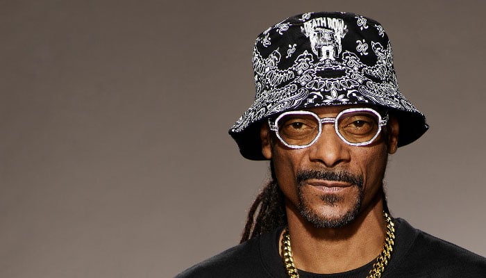 Snoop Dogg backs Writers Guild strike