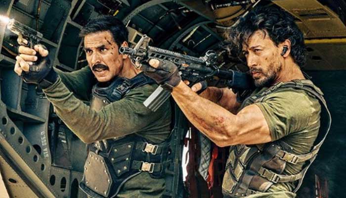 Akshay Kumar, Tiger Shroff unveils first look from Bade Miyan Chote Miyan
