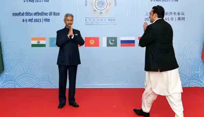 Foreign Minister Bilawal Bhutto-Zardari greeting Indian External Affairs Minister Subrahmanyam Jaishankar. — Twitter/BBhuttoZardari