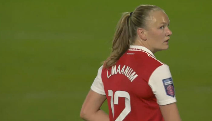 Frida Maanums stunning long-range goal secured Arsenals win over Leicester City in the Womens Super League. Twitter