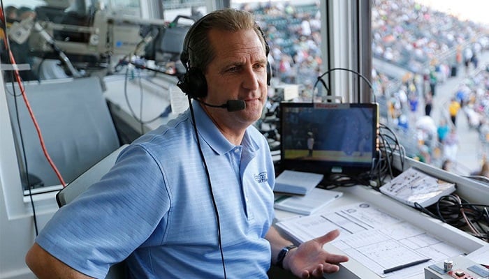 Oakland As broadcaster Glen Kuiper speaks during a game.— Twitter/File