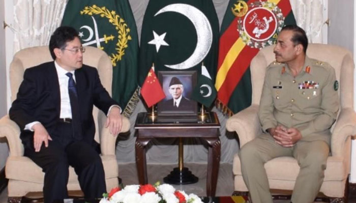 Chinese State Councillor and Foreign Minister Qin Gang meets Chief of Army Staff General Syed Asim Munir at the latters office in Rawalpindi on May 6, 2023. — ISPR