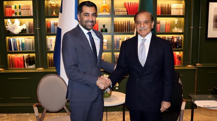 ‘Will definitely visit Pakistan’, Scotland’s first minister tells PM Shehbaz in London