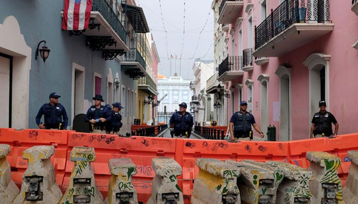 سان جوآن کراس فائر میں ایم بی اے کے دو طالب علم ہلاک  خاتون شوٹر گرفتار
