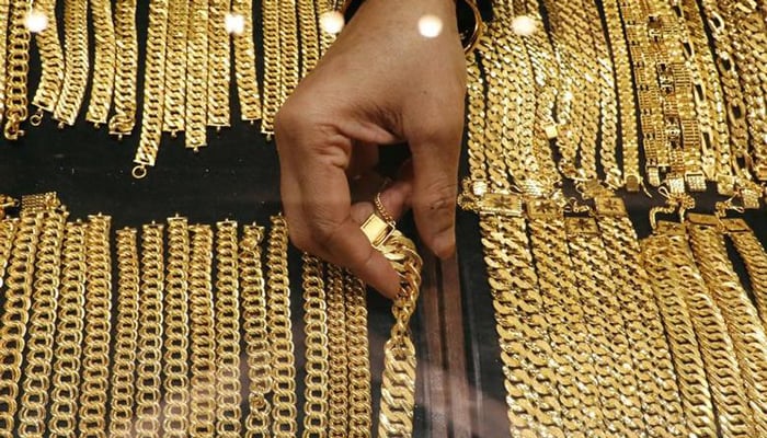 Gold price sees massive jump amid political plight