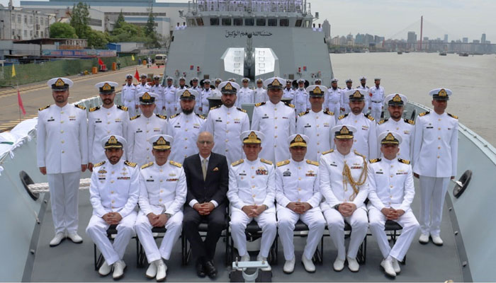 Kapal perang angkatan laut canggih buatan China dilantik menjadi Angkatan Laut Pakistan