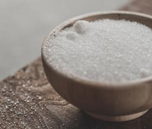 Do sugar substitutes help in weight loss? See what WHO suggests