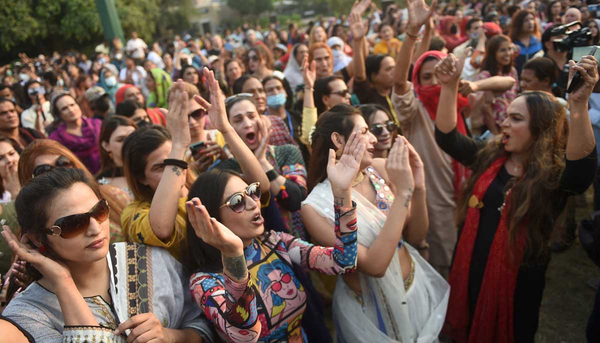 Trans people chants slogans demanding their rights during Moorat march in Karachi on November 20, 2022. — AFP