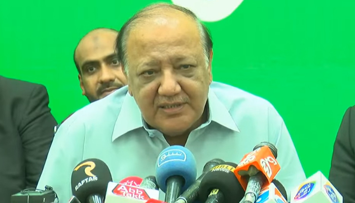 Chaudhry Wajahat Hussain addressing a press conference in Lahore, on May 22, 2023, in this still taken from a video. — YouTube/GeoNews