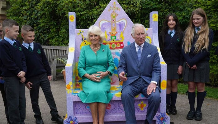 Raja Charles, Camilla menghormati orang-orang di Irlandia Utara