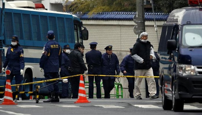 Pria menembak, menusuk membunuh 2 polisi, wanita di Jepang