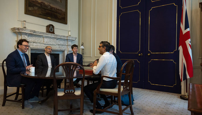 (From right) Prime Minister Rishi Sunak meets with other tech leaders including Sam Altman, CEO of OpenAI, in 10 Downing. — Twitter/10Downingstreet/File