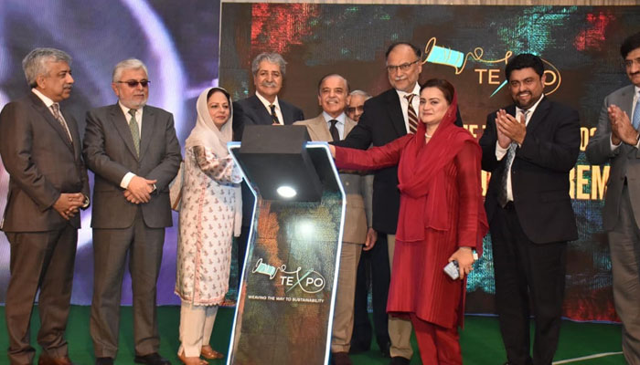 Prime Minister (PM) Muhammad Shehbaz Sharif launching TEXPO at Expo Centre Karachi. — PID