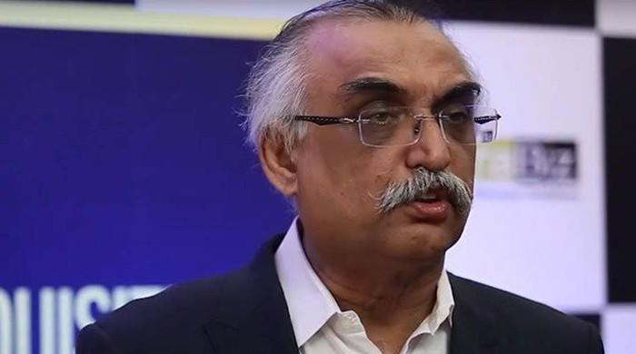 Ex-FBR chief doubts economy will stabilise post elections 