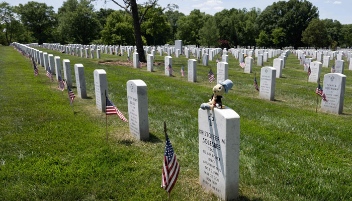 What is Memorial Day and why is it celebrated in US?