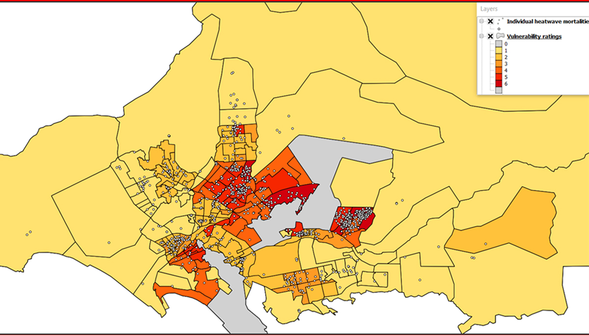 Home addresses of people who died during the 2015 heatwave in Karachi (white dots), and ratings of Union Councils according to six categories of vulnerability (1 = low vulnerability in yellow, 6 = high vulnerability in red). — Karachi Heatwave Management Plan