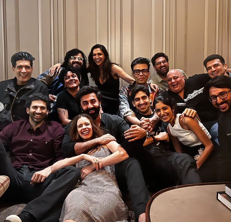 Deepika Padukone, Ranbir Kapoor and others celebrate 10 years of YJHD
