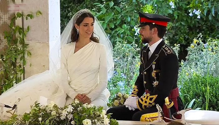 Crown Prince of Jordan Al Hussein bin Abdullah II with his wife Rajwa Al-Saif on Thursday, June 1, 2023. — Twitter/@emerald88604982