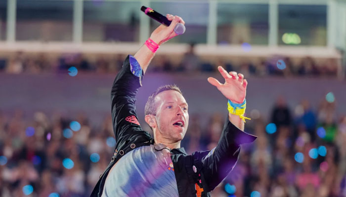 Video: Coldplay’s Chris Martin breaks the internet by going ‘eco-friendly’