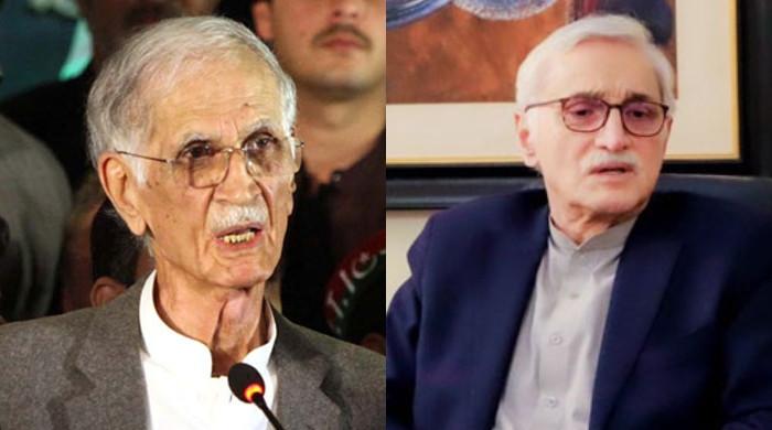 Pervez Khattak rubbishes reports of joining Jahangir Tareen's IPP