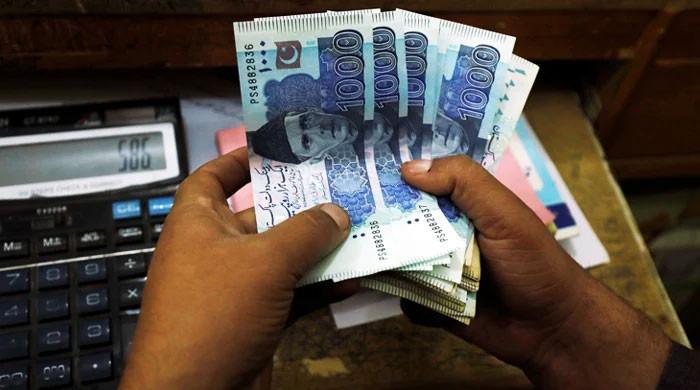 Sindh proposes up to 35% hike in government employees’ salaries